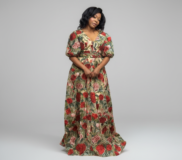 La robe Angela Artdubonheur, une élégance florale intemporelle qui sublime la silhouette et illumine chaque instant précieux