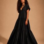 Robe Noire Élégance Luxe